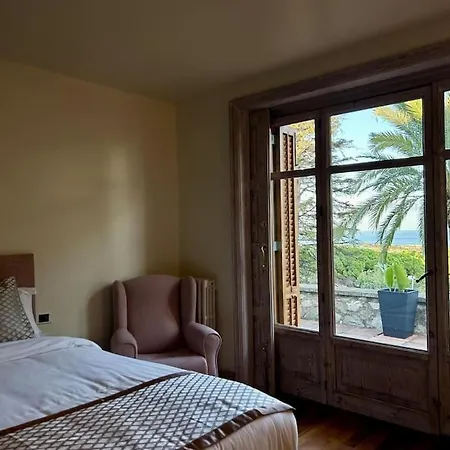 Slow Life Mediterranean Castle